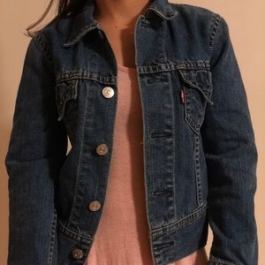Levis like new medium dark denim jacket